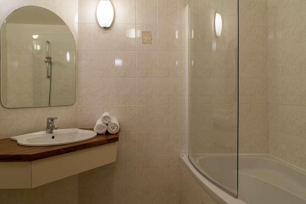 Hotel Argi Eder Aïnhoa Oda fotoğraf
