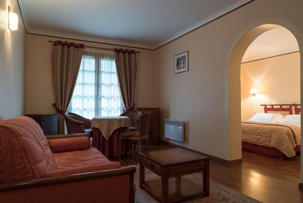 Hotel Argi Eder Aïnhoa Oda fotoğraf